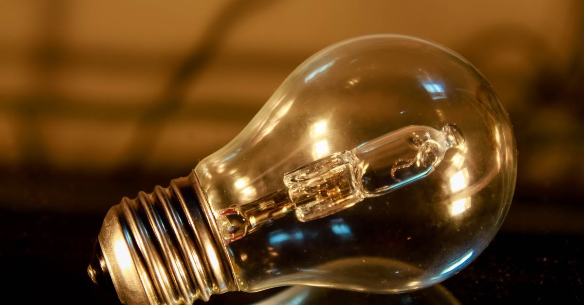 Prizdeki Enerji Canavarını Yakala: Tek Cihazın Elektrik Tüketimini Adım Adım Ölçme Rehberi